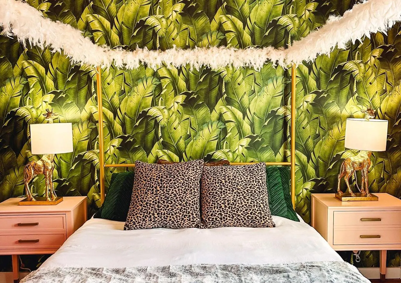 Dreaming With Dolly - Luxe Stay Near Broadway Nashville